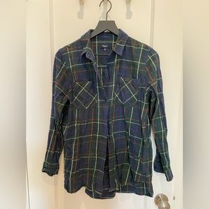 Madewell - Lightweight Flannel Button Up - 2 button chest pockets - Plaid - Sz M